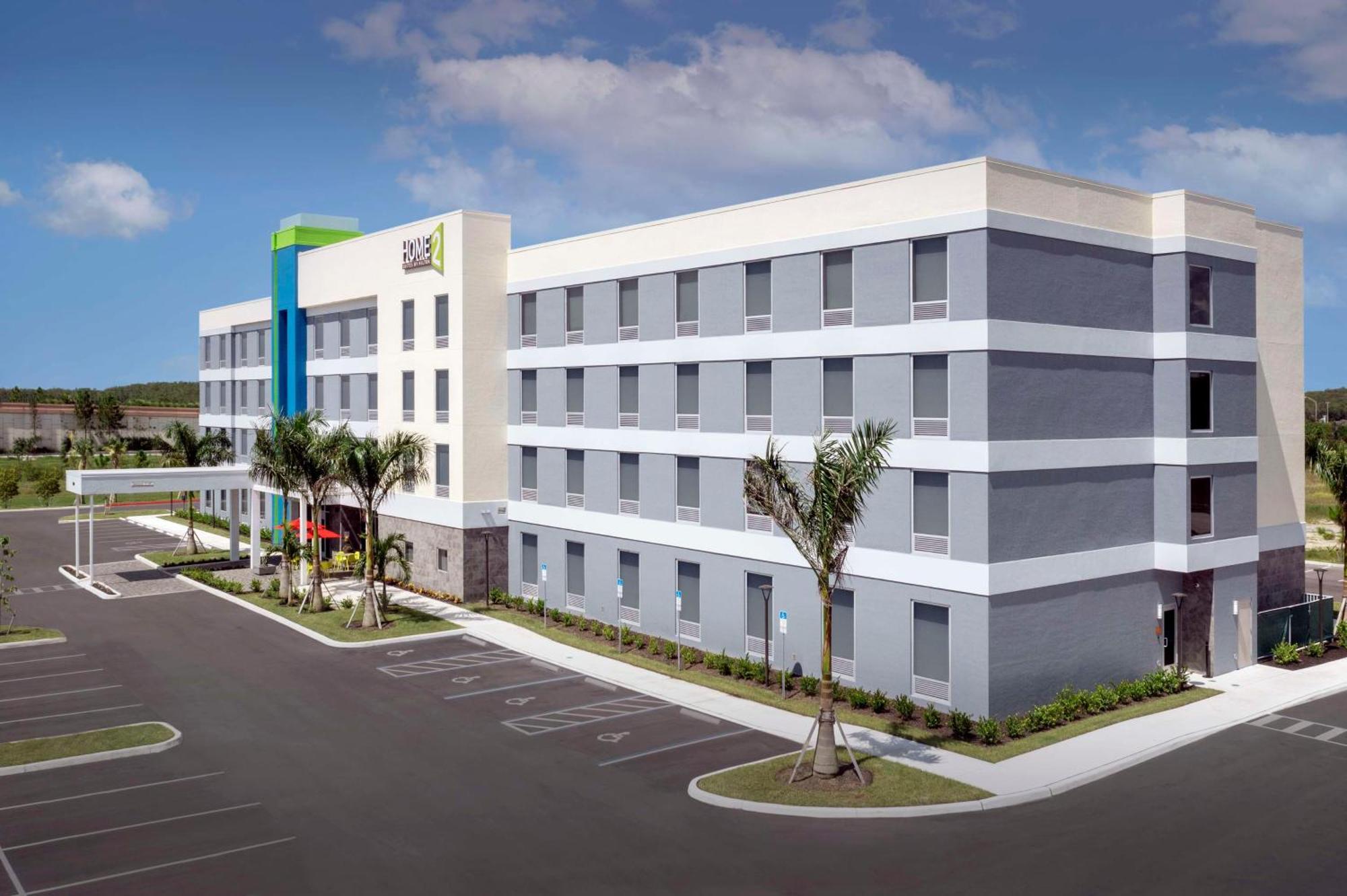 Home2 Suites By Hilton Fort Myers Airport Exteriör bild
