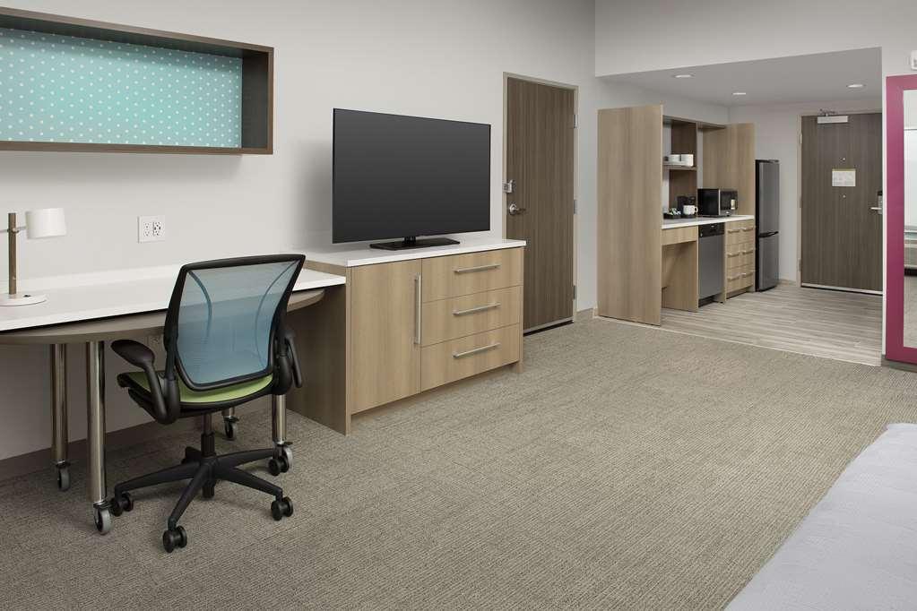 Home2 Suites By Hilton Fort Myers Airport Rum bild